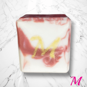 Savon rouge et blanc